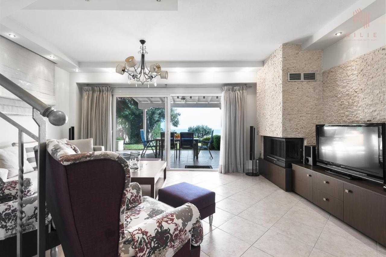 Breathtaking Villa, Nilie Hospitality Mgmt Possidi Luaran gambar