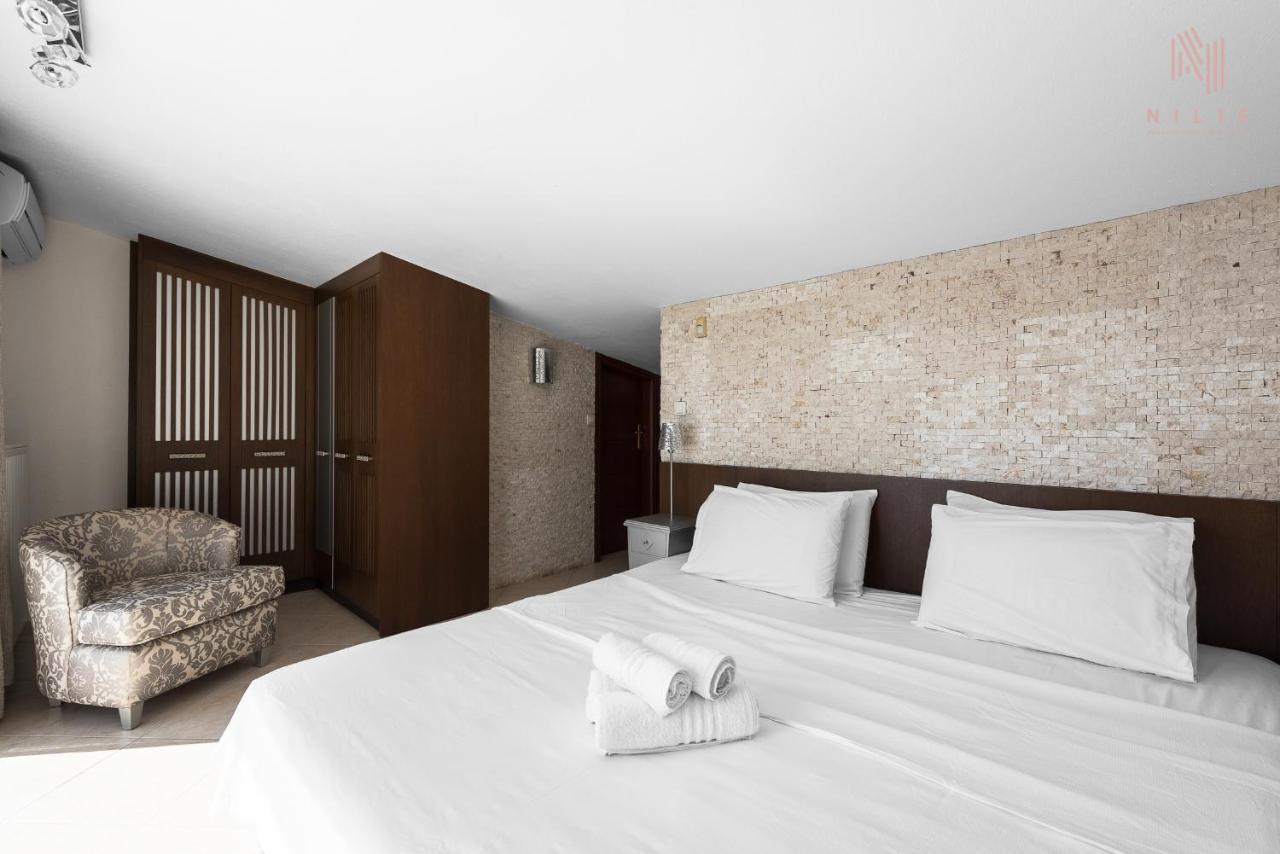 Breathtaking Villa, Nilie Hospitality Mgmt Possidi Luaran gambar